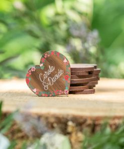 Tag in Legno a Cuore per Bomboniera Personalizzato con Decorazione a Fiori e Nomi – Idea Decorazione Bomboniera per Matrimonio